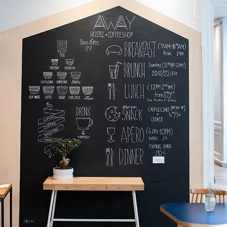 Away Hostel&coffee Shop Hostel *