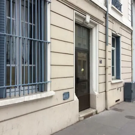 Le Nid Lyonnais - Le Vienne Apartamento *