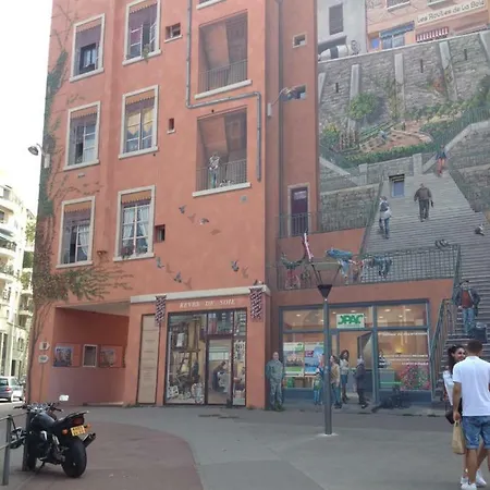 Le Croix Roussien Centre Apartamento *