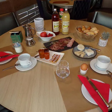 Logis Schaeffer- Restaurant Le Saint Georges Otel 3*