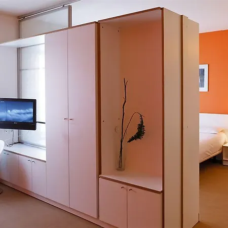 Hotel Montempo Cite Internationale