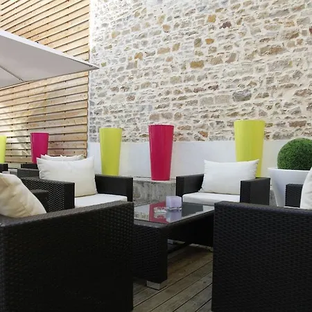Hotel Charlemagne By Happyculture 4*