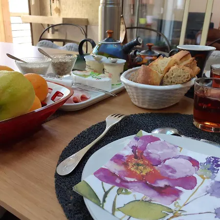 J'irais A Bed & Breakfast