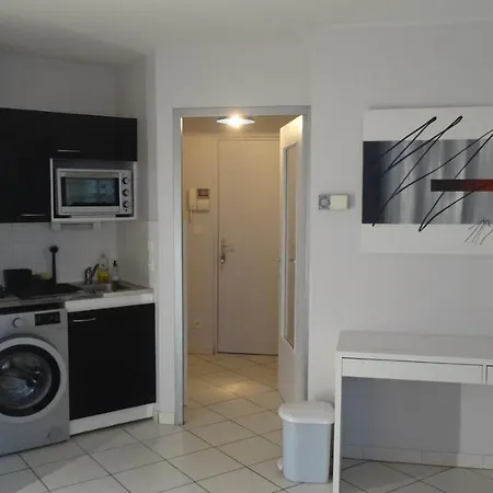 T2 Standing Confort Au Calme - Parking En Option Lyon