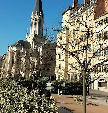 La Nuit Saint Georges *