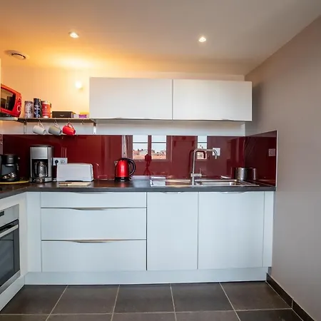 Apartment Be My Home - Le Canut *