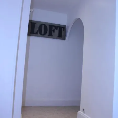 Gare Part Dieu Apartment *