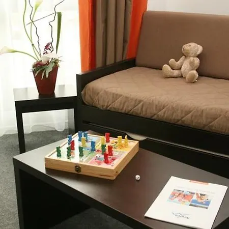Hotel apartamentowy Nemea So Cloud Gare Part-dieu Lyon