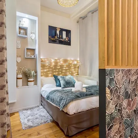 Host - De Luxe Aux Terreaux & Jacuzzi Lyon