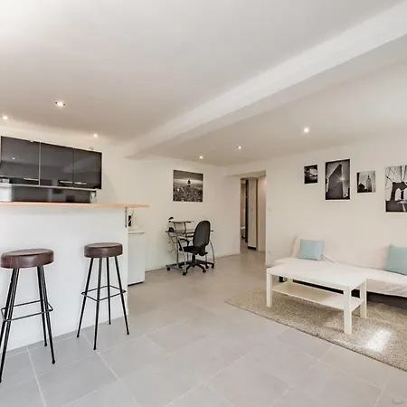 Apartment Guestready - Modern And Spacious Flat Near Vaise Lyon