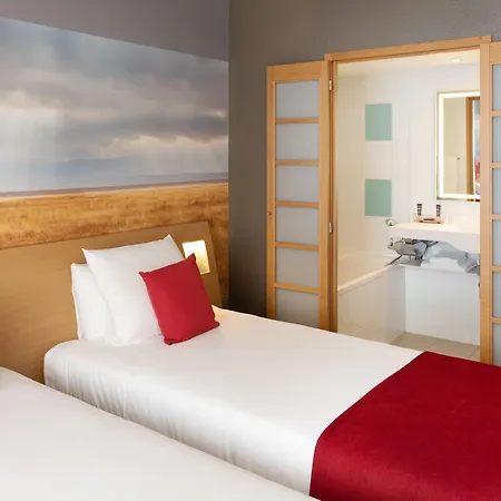 Novotel Gerland Musee Des Confluences 4* Лион