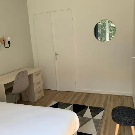 Apartment Au Coeur Du Parc Lyon