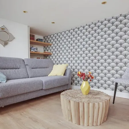 Appartamento Guestready - Elegant Nest In The Heart Of *