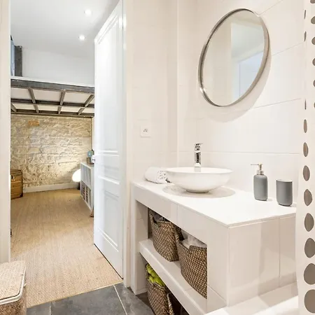 Guestready - Bright And Cosy Loft Near Part Dieu Metro Apartment *