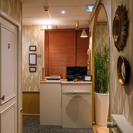 Du Dauphin Hotel 2*
