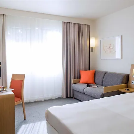 Hotel Novotel Lyon Meeting & Events 4*