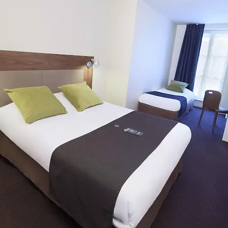 Campanile Centre - Gare Perrache - Confluence 3* Лион