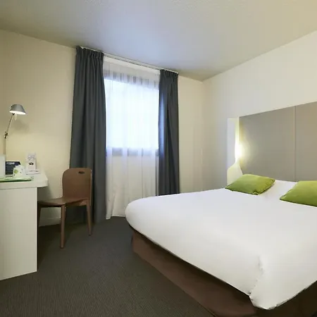Hotel Campanile Centre - Berges Du Rhone Lyon