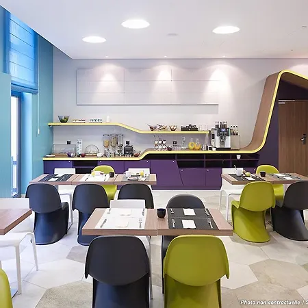 Adagio Patio Confluence Aparthotel