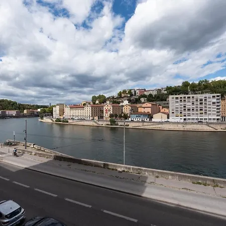 Apartment Le Loft Ethnic - Avec Jolie Vue Sur La Saone *