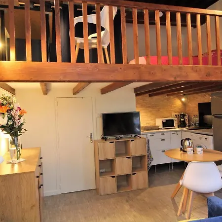 Le Magneval Bed & Breakfast Lione