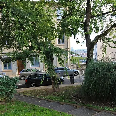 Le Magneval * Lione