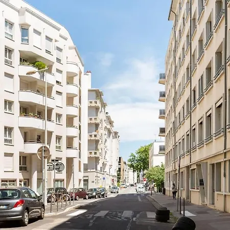 Let's - 50 M² - T2 Part Dieu / Centre - Wifi