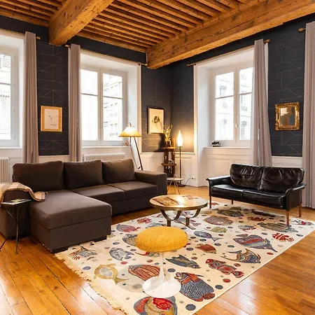 Apartment Dify Opera - De *