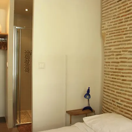 Appart' Saint-Georges Apartment *