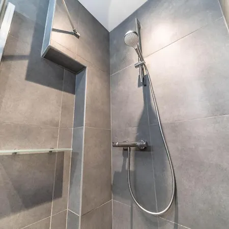 Apartment Situe A -part Dieu *