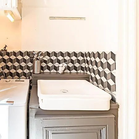 Appartement Le Petit Sergent-charmant 6 Pers Renove-terreaux *
