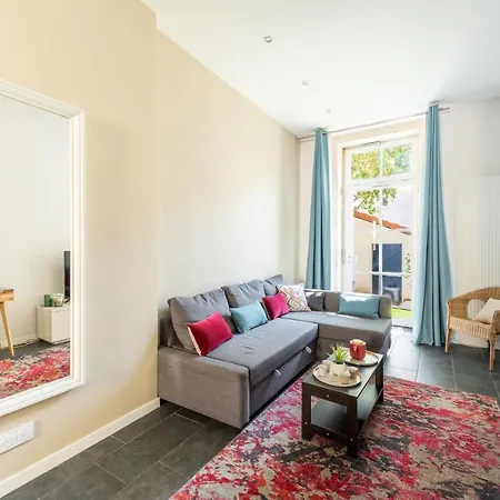 Apartament Le Jardin Des Docks - Appt Avec Jardin