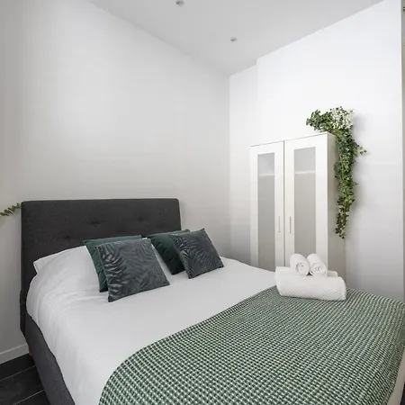 Le Jardin Des Docks - Appt Avec Jardin Apartment Lyon
