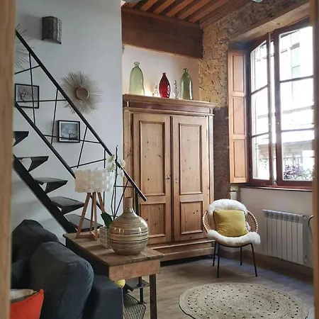 Authentic Loft With Mezzanine & Exposed Stones Heart Of