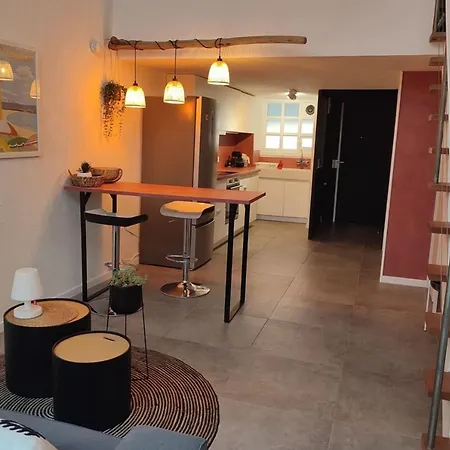 The Little Lazare - Cozy 2 People Balcony - Jean Mace * Lione