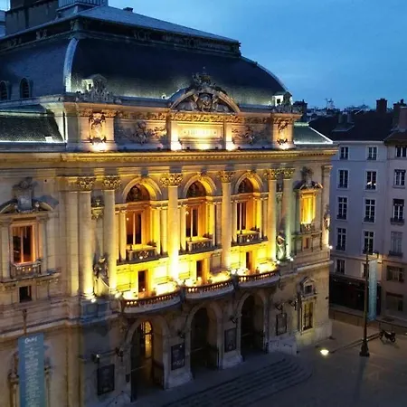 Les Celestins-hypercentre Proche Bellecour Ail Apartamento *