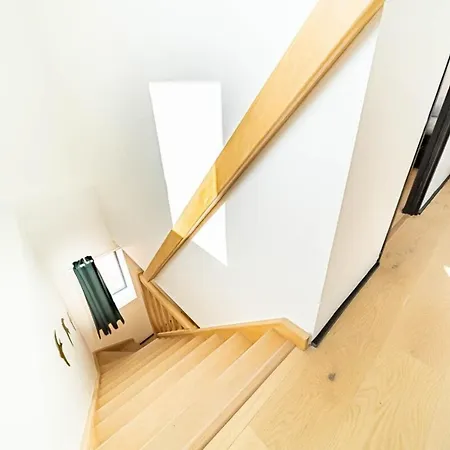 The Pizay Duplex Cozy 2 People - Metro De