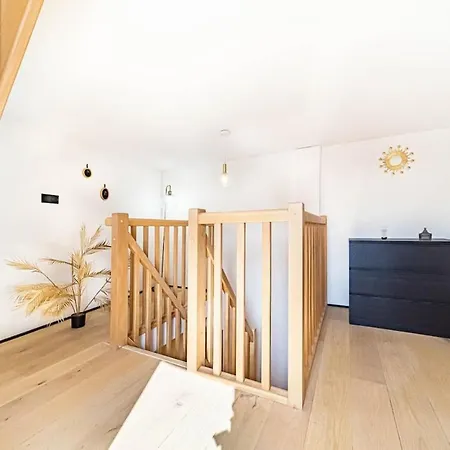 Apartman The Pizay Duplex Cozy 2 People - Metro De *