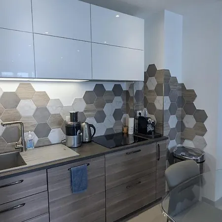 Apartment 2 - Direct Gare Part-dieu, - Ascenseur & Wi-fi Gratuit Lyon