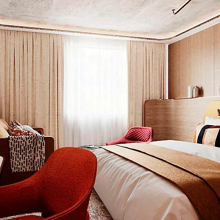 Pullman * Lyon