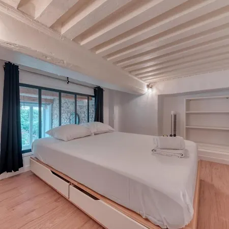 Le Pouteau Authentic Charm 2-bedroom In Croix Rousse * Lyon