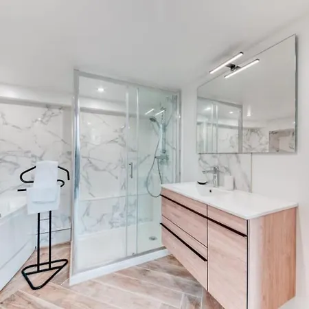 Le Pouteau Authentic Charm 2-bedroom In Croix Rousse Appartement *
