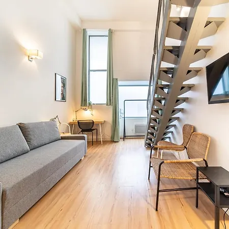 Apartment Charming Pied-a-terre For 4 People In The Brotteaux Part Dieu Area Lyon