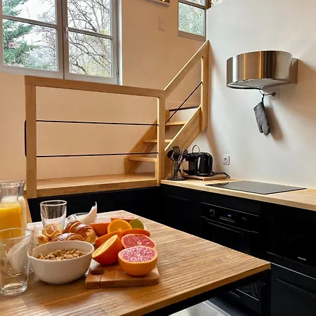 Coraline Apartment *