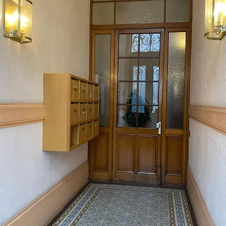 Belges Apartment *