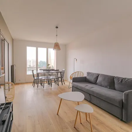 Apartment Charcot *