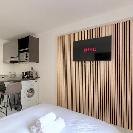 Lionne-stade Du Lou Apartment *