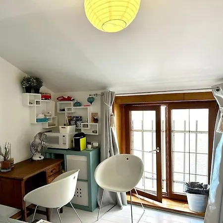 Mini 12m2, Lyon4, Centre Croixrousse, 2prs *