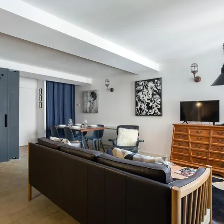Havane - Location T2 - 2 * Лион