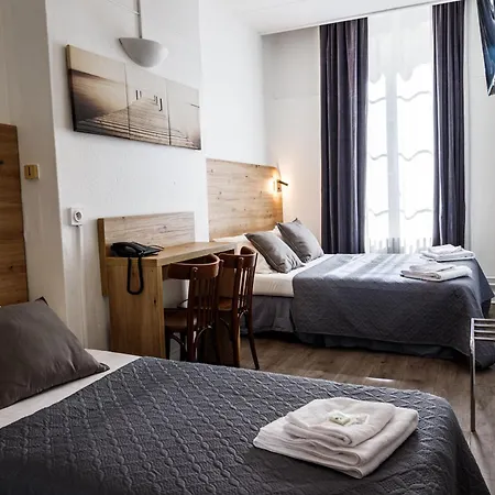 Hotel Du Dauphiné Lione